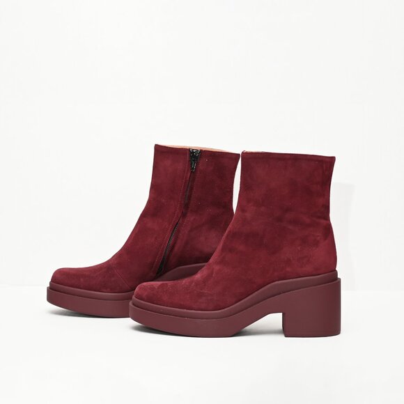 La Canadienne Anders Suede Bootie in Bordeaux Size 36 1/2 Women's - Picture 1 of 4